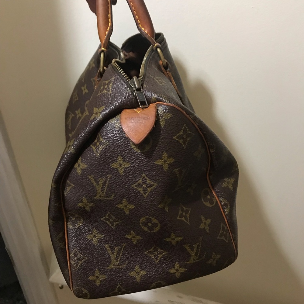 Authentic LV Speedy 30 - Picture 2 of 6
